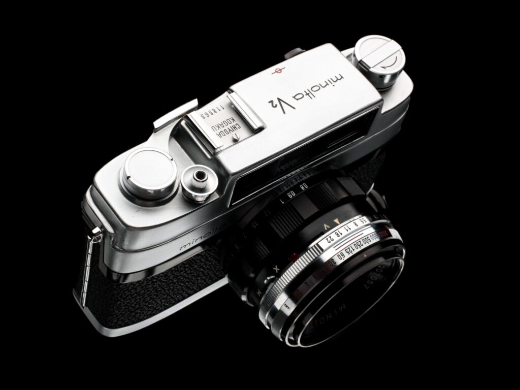 Minolta V2