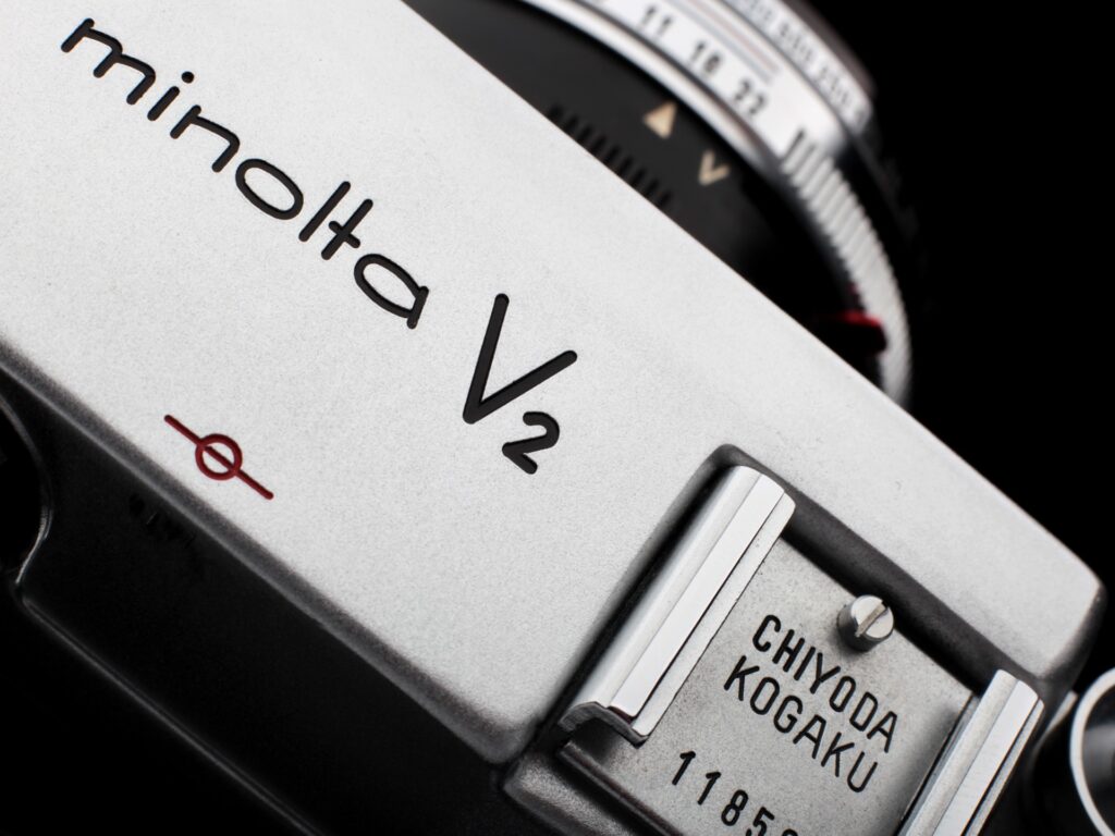 Minolta V2