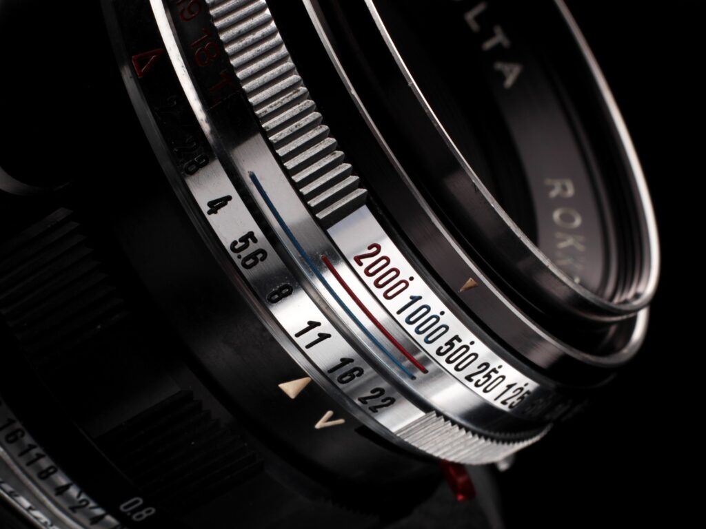 Minolta V2